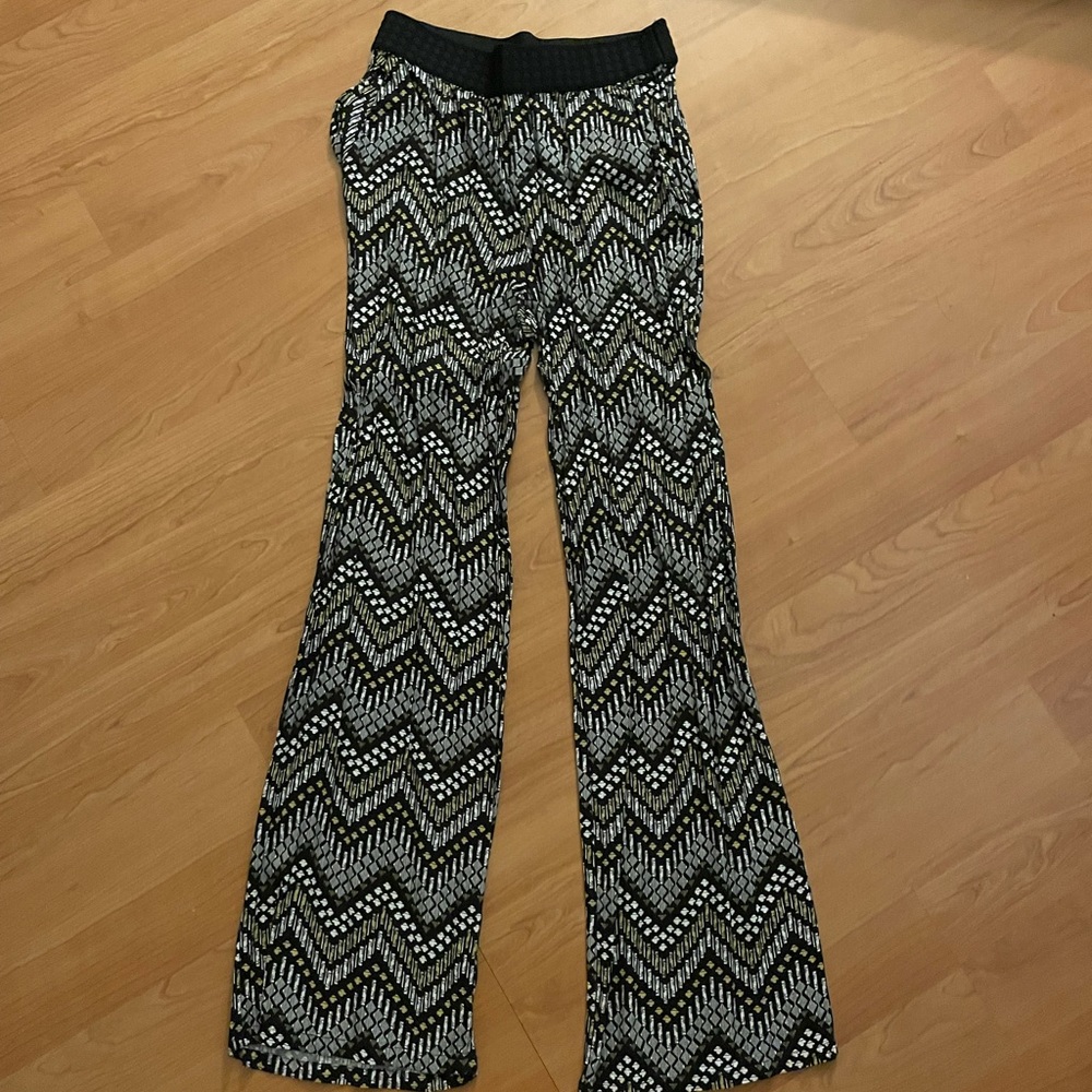 Womens Maxi Pants. Size L